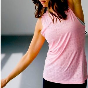 Zyia Chill Tank L new with tags and in Zyia bag